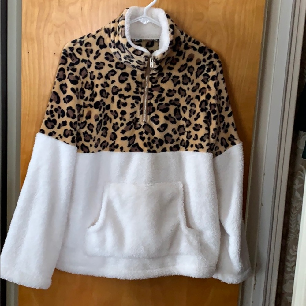 Quarter zip pullover